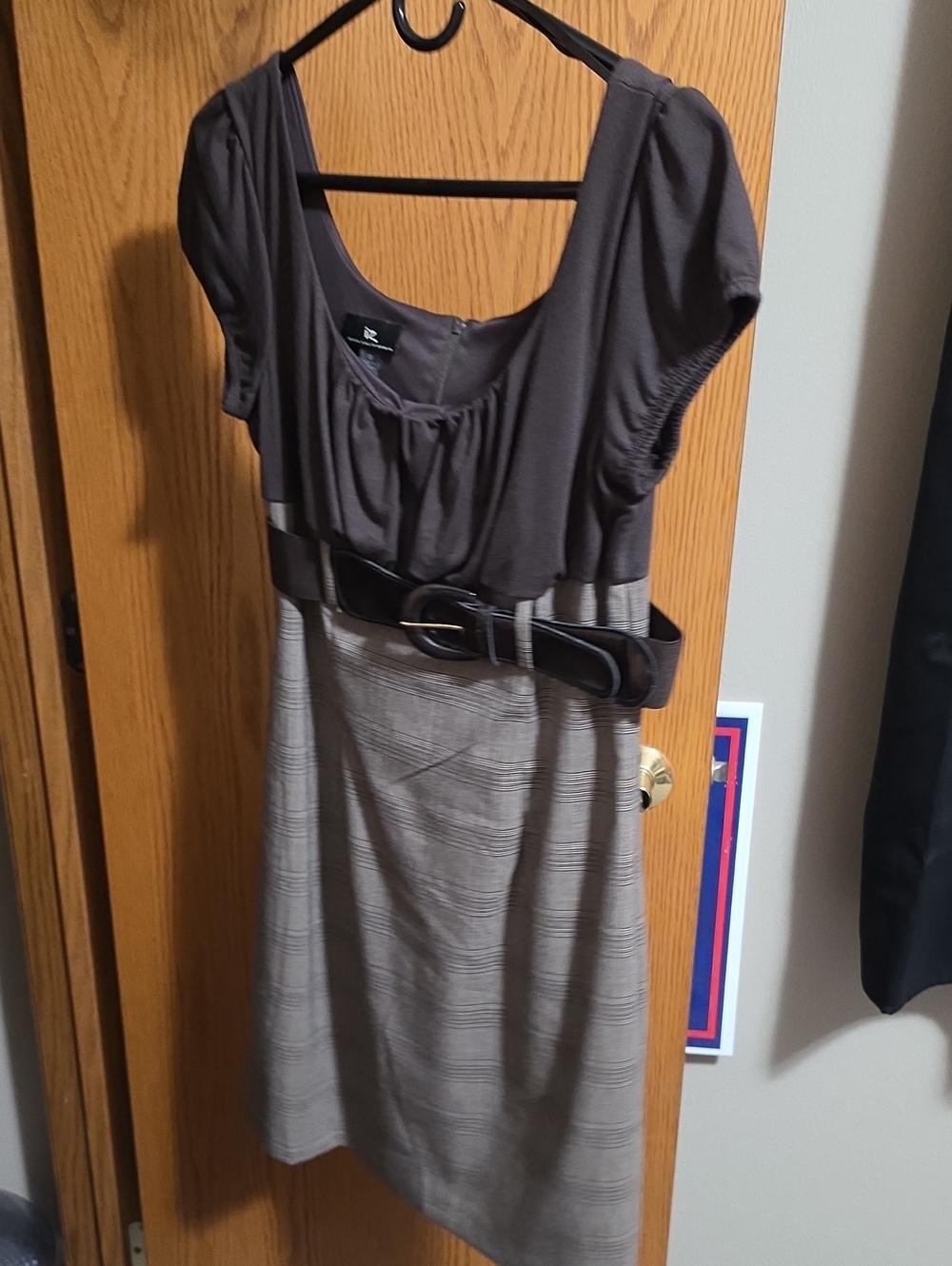 Byer California Brown & Taupe Belted Two-Tone Midi Dress